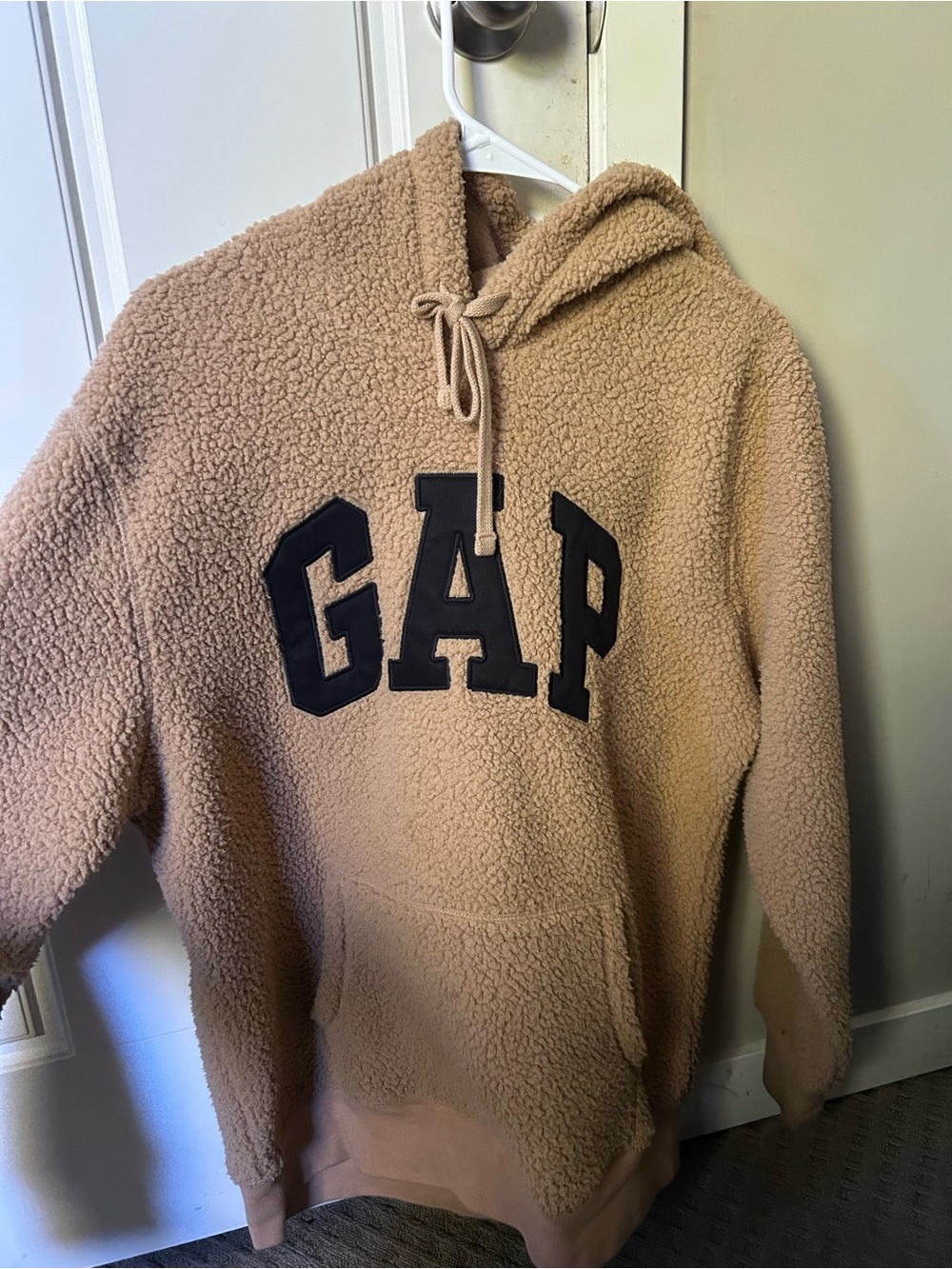 GAP Sweater 🧸